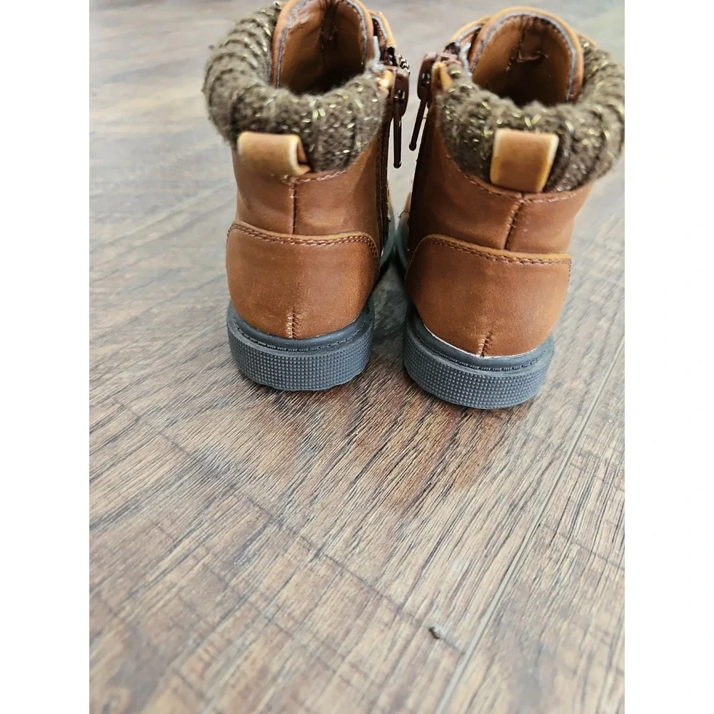 Wonder Nation Baby SIZE 4 Girls Brown Sweater Lined Moto Boots/camping/walks!
